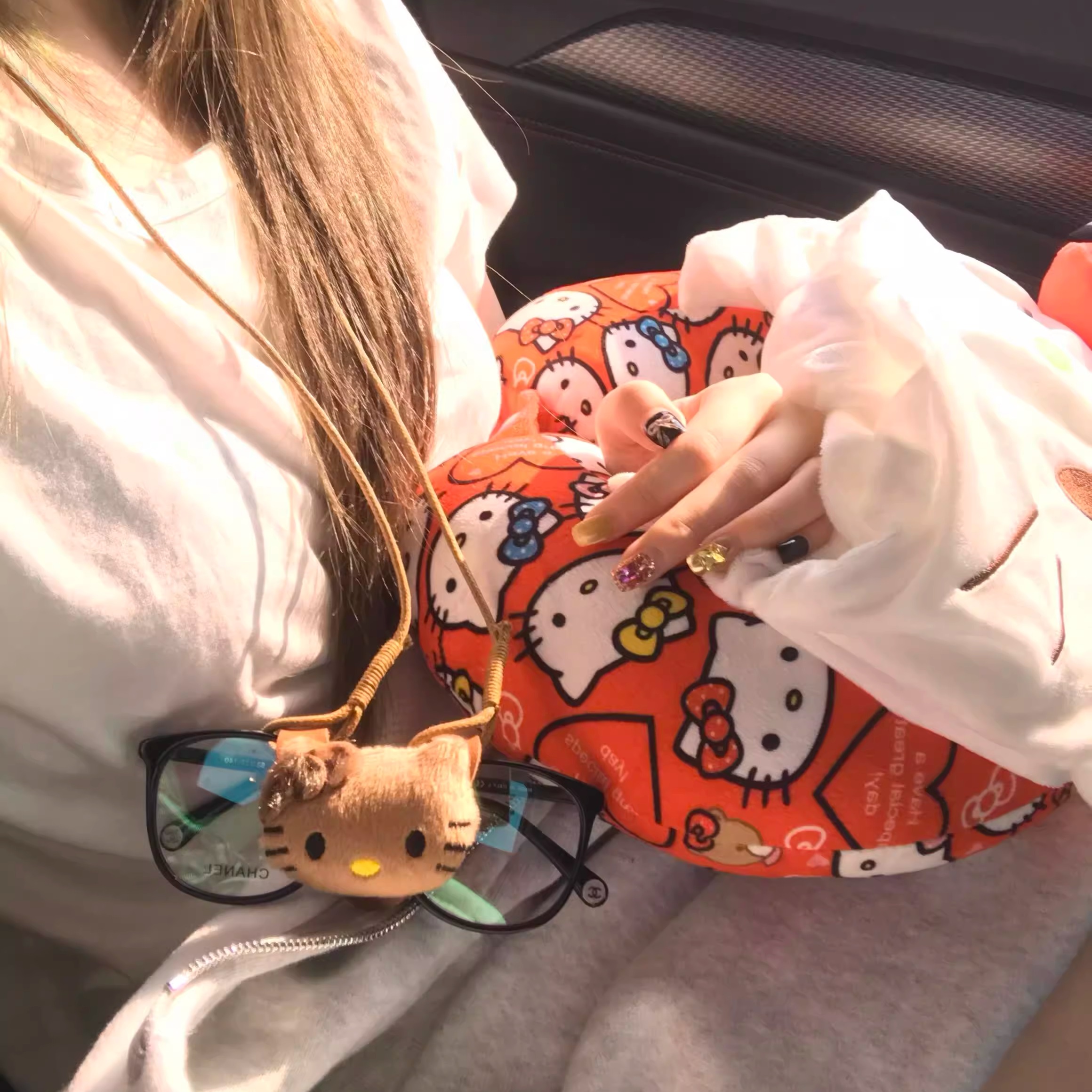 Hello Kitty U Shaped Neck Pill - Travel Accessories Japan incelemesi ve fiyatı