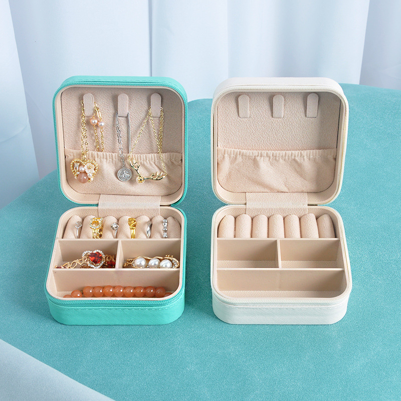 Colorful Simple Convenient Jew - Accessories Travel Jewelry Box incelemesi ve fiyatı
