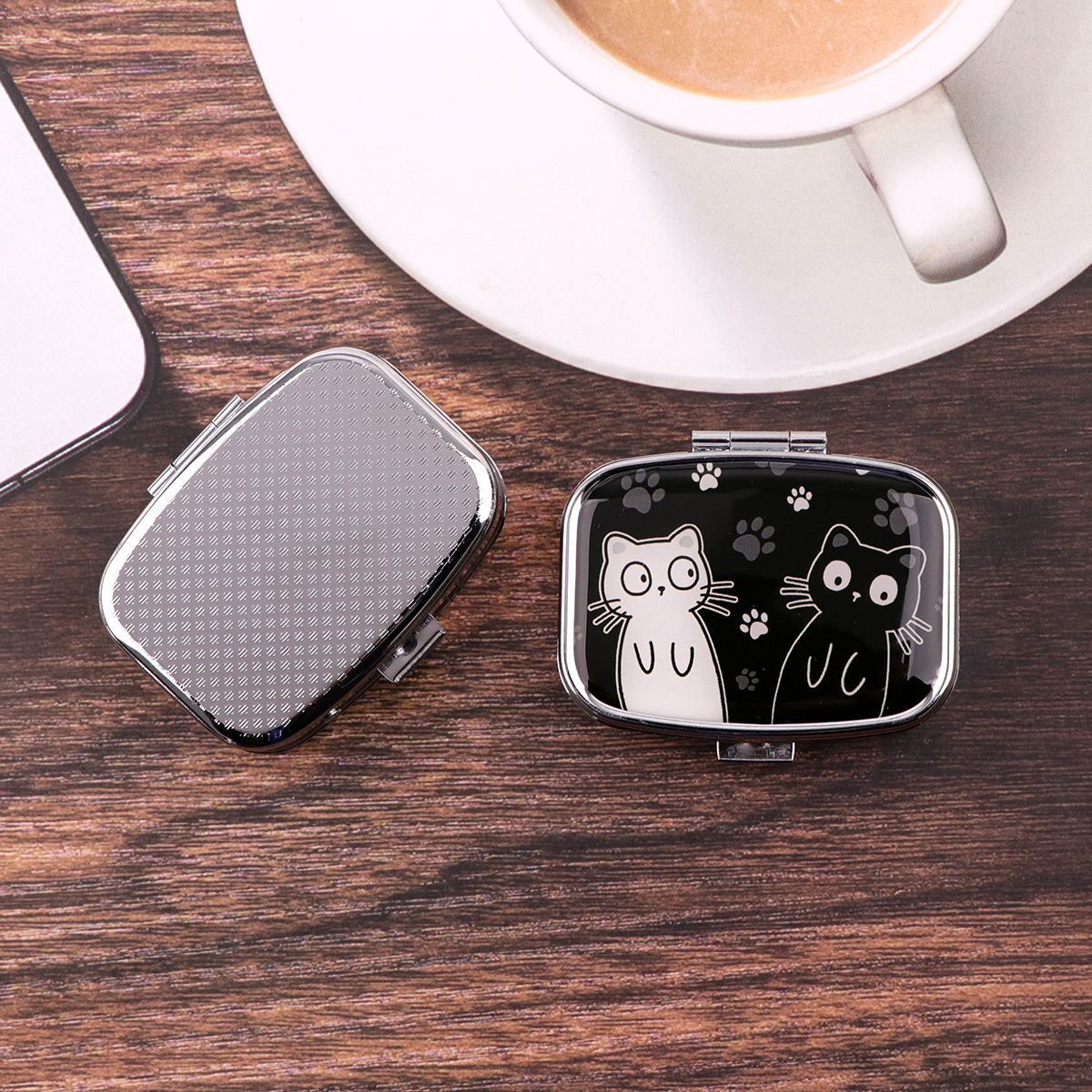 Cartoon Black And White Cat Tr - Travel Accessories Organizer incelemesi ve fiyatı
