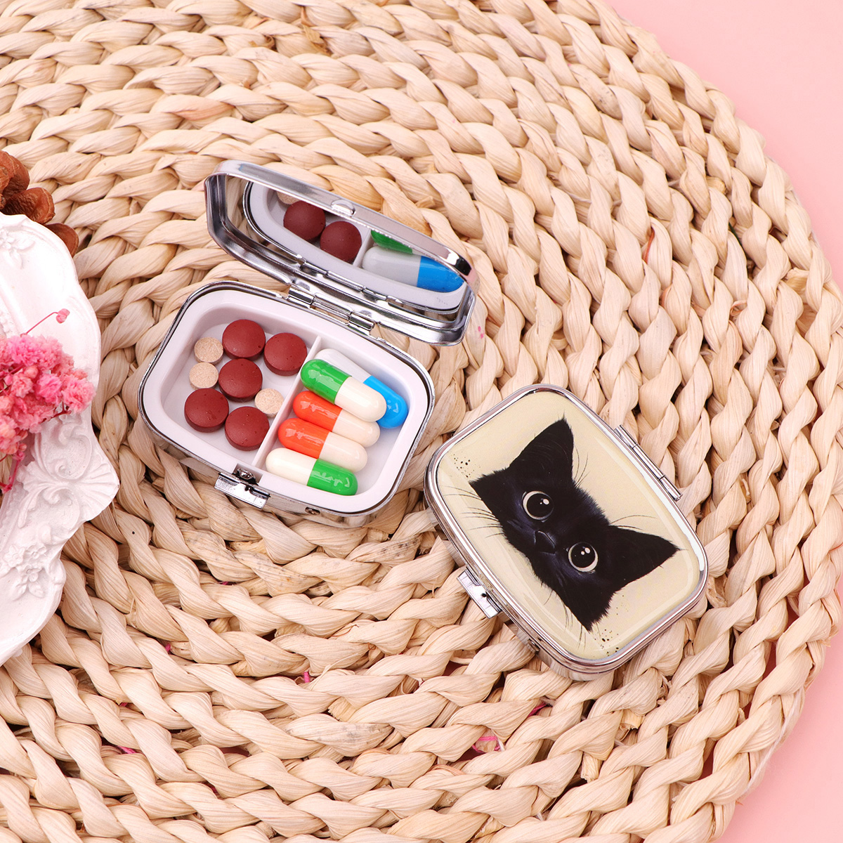 Cute Cat Pill Box 2-Compartmen - Travel Accessories Japan incelemesi ve fiyatı